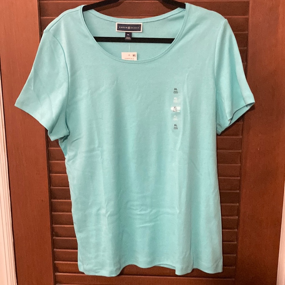 Karen Scott NWT XL blue T-shirt